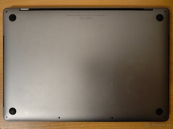 MacBook Pro 15 2016 | i7 •256GB •16GB - 7