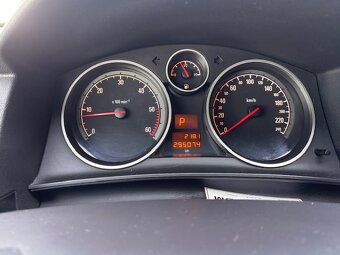 OPEL ASTRA H AUTOMAT - 7