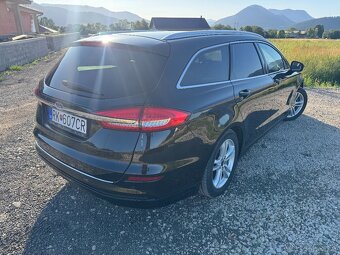 FORD MONDEO KOMBI 2,0 TDCi Titánium A6 - 7