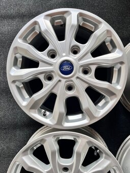5x160 R17 ORIGINÁL Ford transit Custom - Senzory + matice - 7