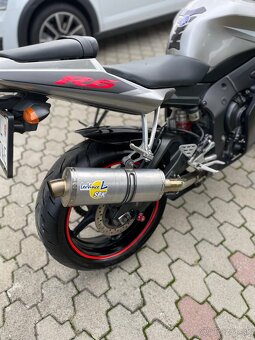 Yamaha R6 - 7
