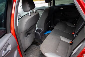 Ford Focus Kombi 1.6 - 7