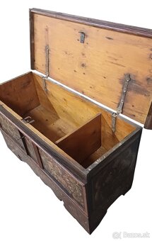 Staroẓ̌itná truhlica - 7