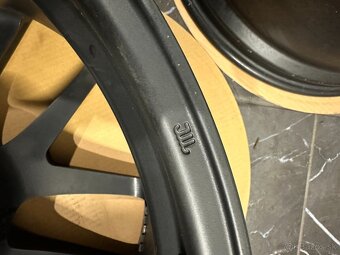 original AMG r21 G klasse W463 A4634010400 - 7