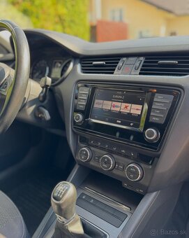 Škoda Octavia Combi 2.0 TDI - 7