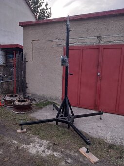 Stojany 2ks  vysuv 4,5 m - 7