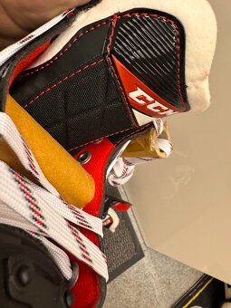 BRUSLE CCM JETSPEED FT 475 VEL. 33,/5/1 D - 7