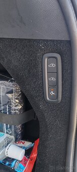Volvo xc90II  D5 173kw - 7