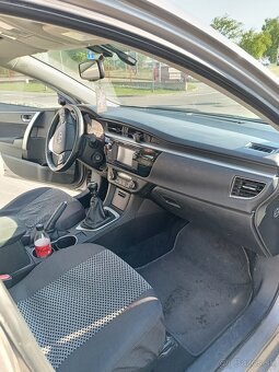Predam TOYOTA COROLLA 1,4 SDN - 7
