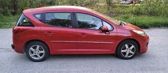 PEUGEOT 207 1.4i COMBI - 7