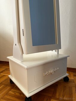 Zrkadlo - 7