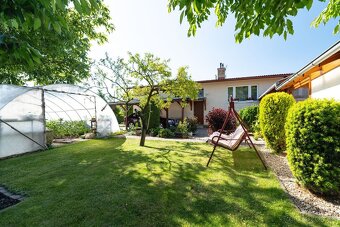 NA PREDAJ 4 IZBOVÝ RODINNÝ DOM S KRÁSNYM POZEMKOM | OBEC KEC - 7