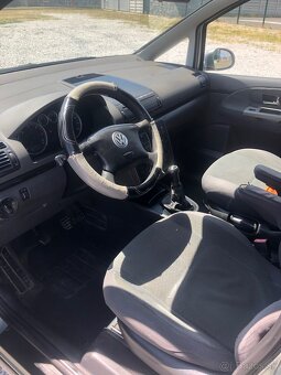 VW Sharan 1.9TDI 96kw r.v 2005 7miestne - 7