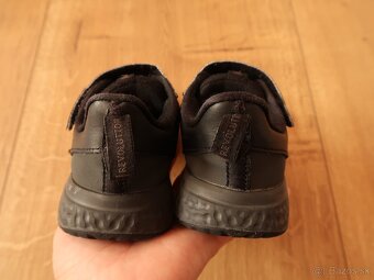 Tenisky NIKE č. 28,5 (18,2 - 18,5 cm) - TOP STAV - 7