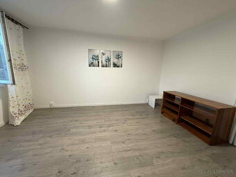 Ponúkame na prenájom 4izbový byt v Dunajskej Strede 📞 0903 5 - 7