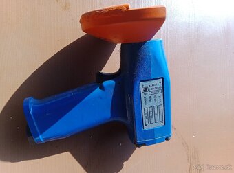 Pneumaticky utahovak, Bruska - 7