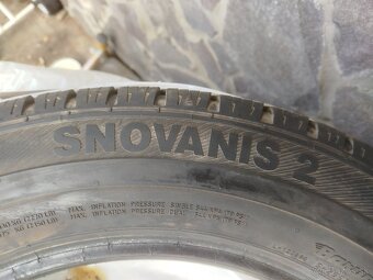 Zimné pneumatiky 215/60 R17 C 2x2 - 7