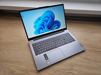 Lenovo IdeaPad Slim 3 15.6 FHD N100 8GB/128GB,W11,zaruka - 7