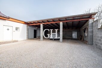 MOKRANCE- ZREKONŠTRUOVANÝ DOM-821 M2 POZEMOK - 7