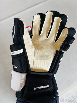 Predám rukavice Warrior LX20 JR nové - 7