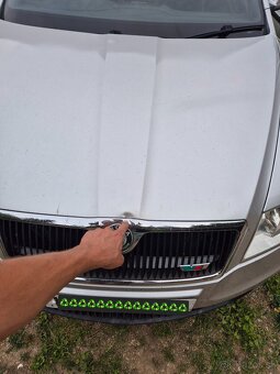 Predám kompletný predok pre Škoda Octavia II VRS - 7
