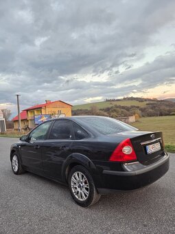 Ford Focus 1.6 benzín - 7