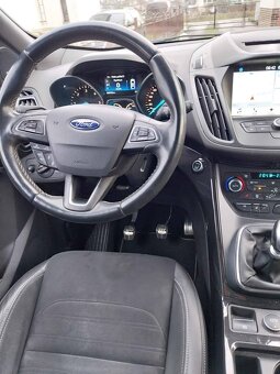 Ford Kuga ST Line - 7