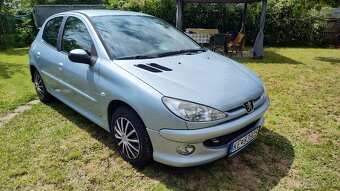 Peugeot 206 1,4 benzín, klimatizácia - 7