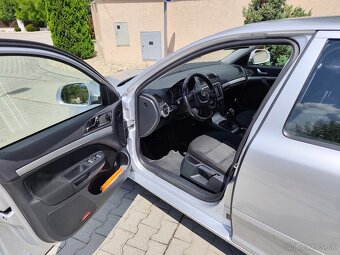 Škoda Octavia 2L - 7