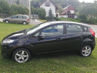 Ford Fiesta - 7