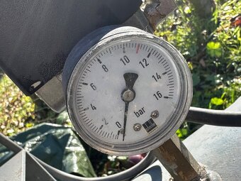 Predám/vymenim kompresor Schneider 90l v nálezovom stave - 7