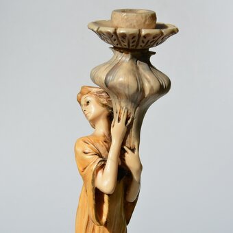 Starožitná soška / svietnik Dáma - v štýle secesie - 7
