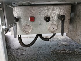 Príves zlava ZETOR,CAT, VOLVO,BOBCAT,JCB - 7