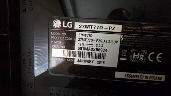 PC zostava + písací stolík a kreslo - 7