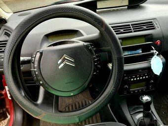 Citroën C4 sedan - 7