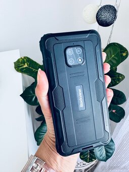 Odolný mobil Blackview BV4900Pro - 7