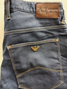Nové,elegantné,pánske džínsy ARMANI - veľkosť 32/34 - 7