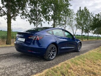 Predám Tesla Model 3 Deep Blue Long Range 75 kWh odpočet DPH - 7