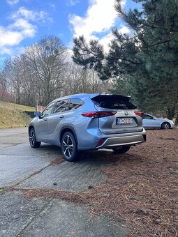 Toyota Highlander 2.5 Hybrid Dynamic Force Executive AWD e-C - 7