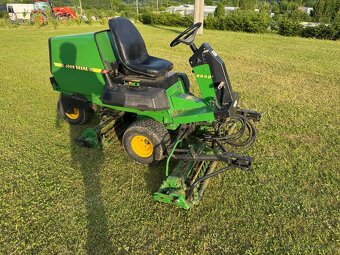 Kosačka John Deere 2243 - 7
