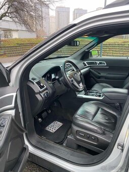Predám Ford Explorer XLT - 7