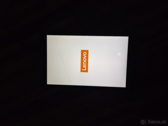 Lenovo  TB3 850F - 7