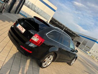 Škoda Octavia Combi 2.0 TDI Elegance/Style - 7