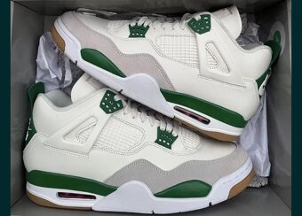 Nike Air Jordan 4 Retro SB Pine Green - 7