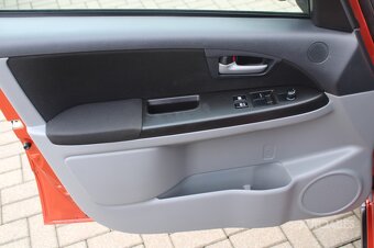Suzuki SX4 1,5 i 82 kW GLX AC - 7