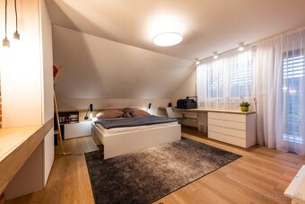 Exkluzívna rodinná vila Bošáca - 7