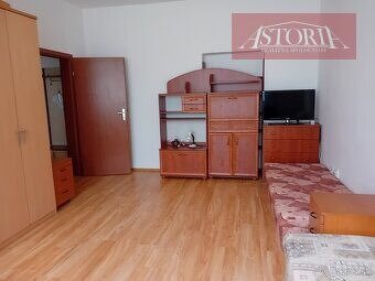PRENÁJOM - veľký 3-izb. apartmán - Martin - Podstráne - 7
