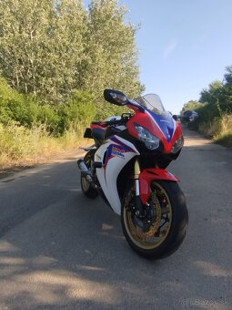 Predám Honda CBR1000RR SC59 2011 - 7