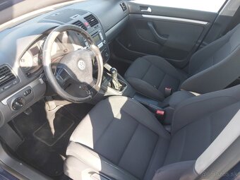 Volkswagen Golf 1.6 FSI Comfortline - 7