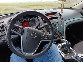 Opel insignia 2.0 cdti 118kw - 7